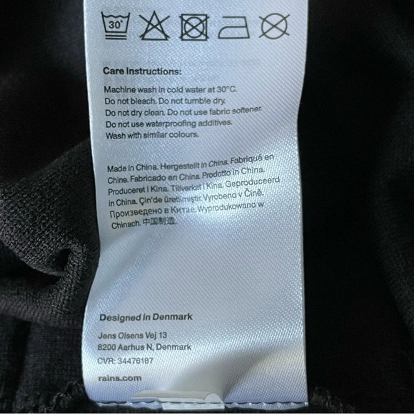 New! Rains Black Fleece Half Zip Pullover Top nwt 29700 - Picture 15 of 15